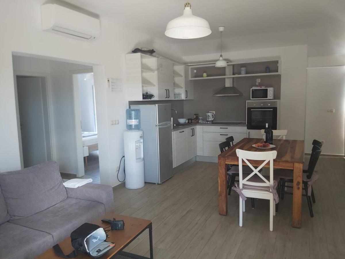 Apartments Mondo Вир Екстер'єр фото