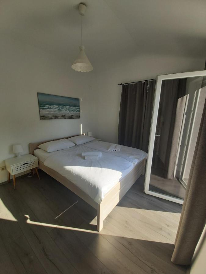 Apartments Mondo Вир Екстер'єр фото